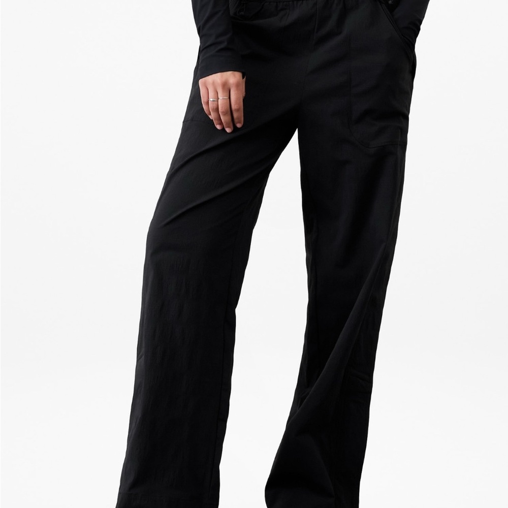 Athleta Trekkie High Rise Parachute  pants